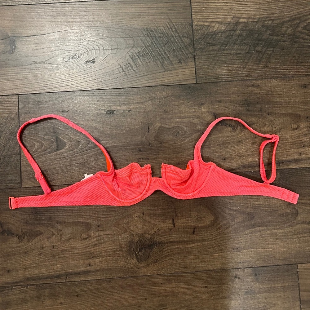 Aerie Orange/Red Bikini Top 32A